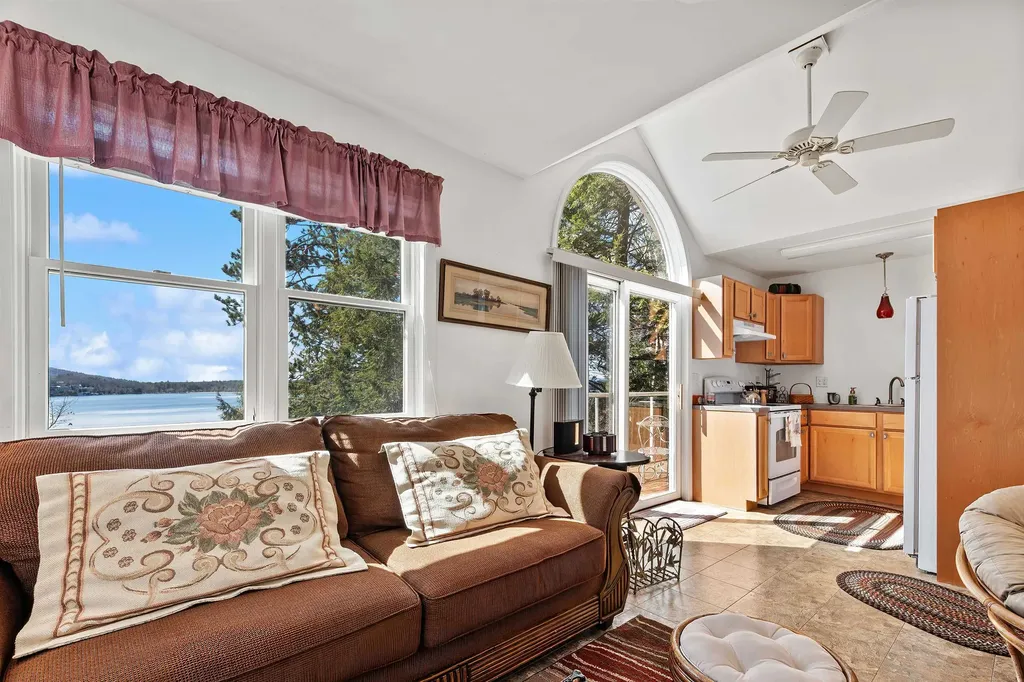32 Highland Avenue Newbury NH 03255