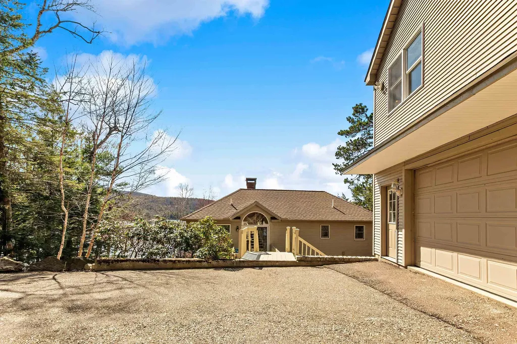 32 Highland Avenue Newbury NH 03255