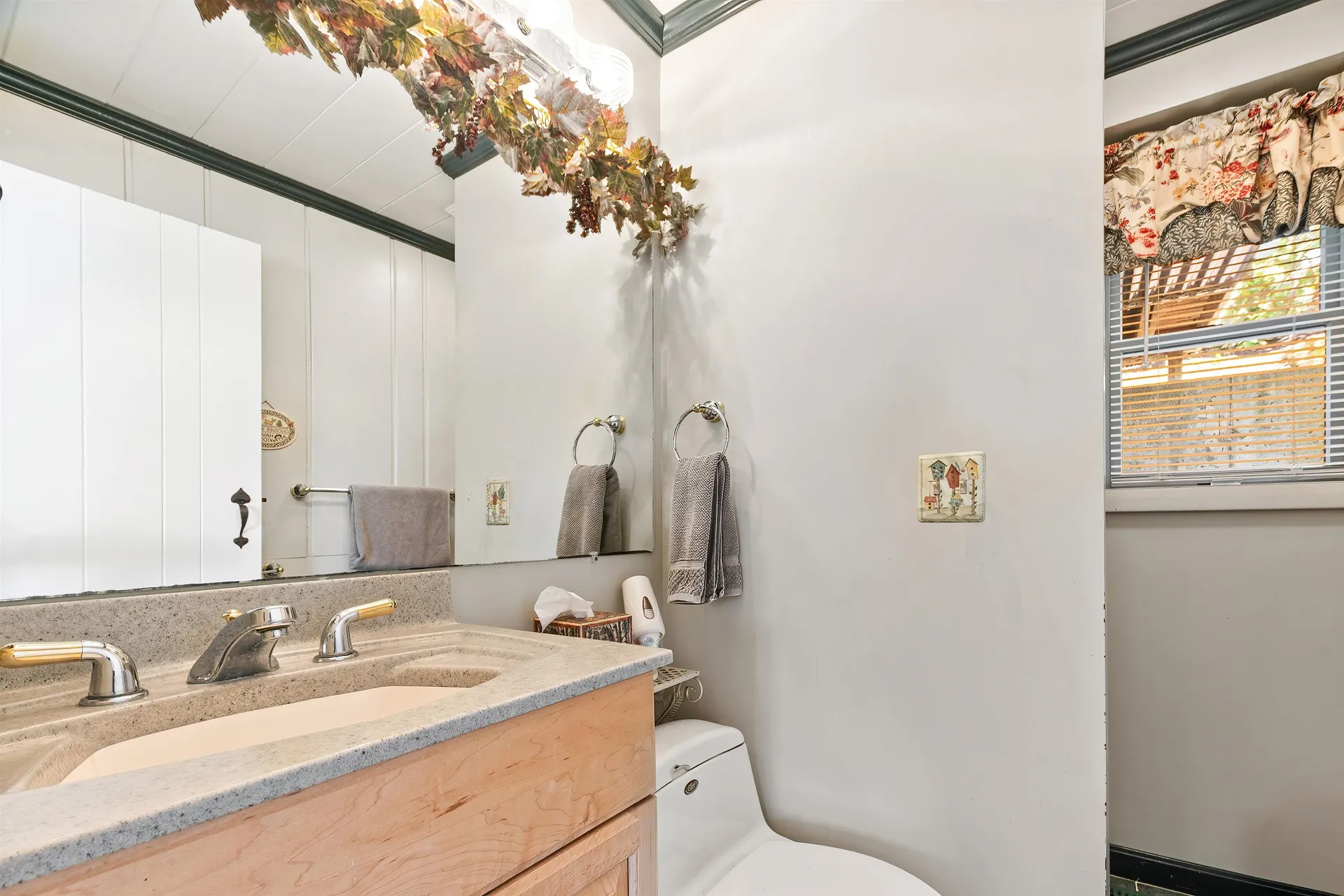 32 Highland Avenue Newbury NH 03255