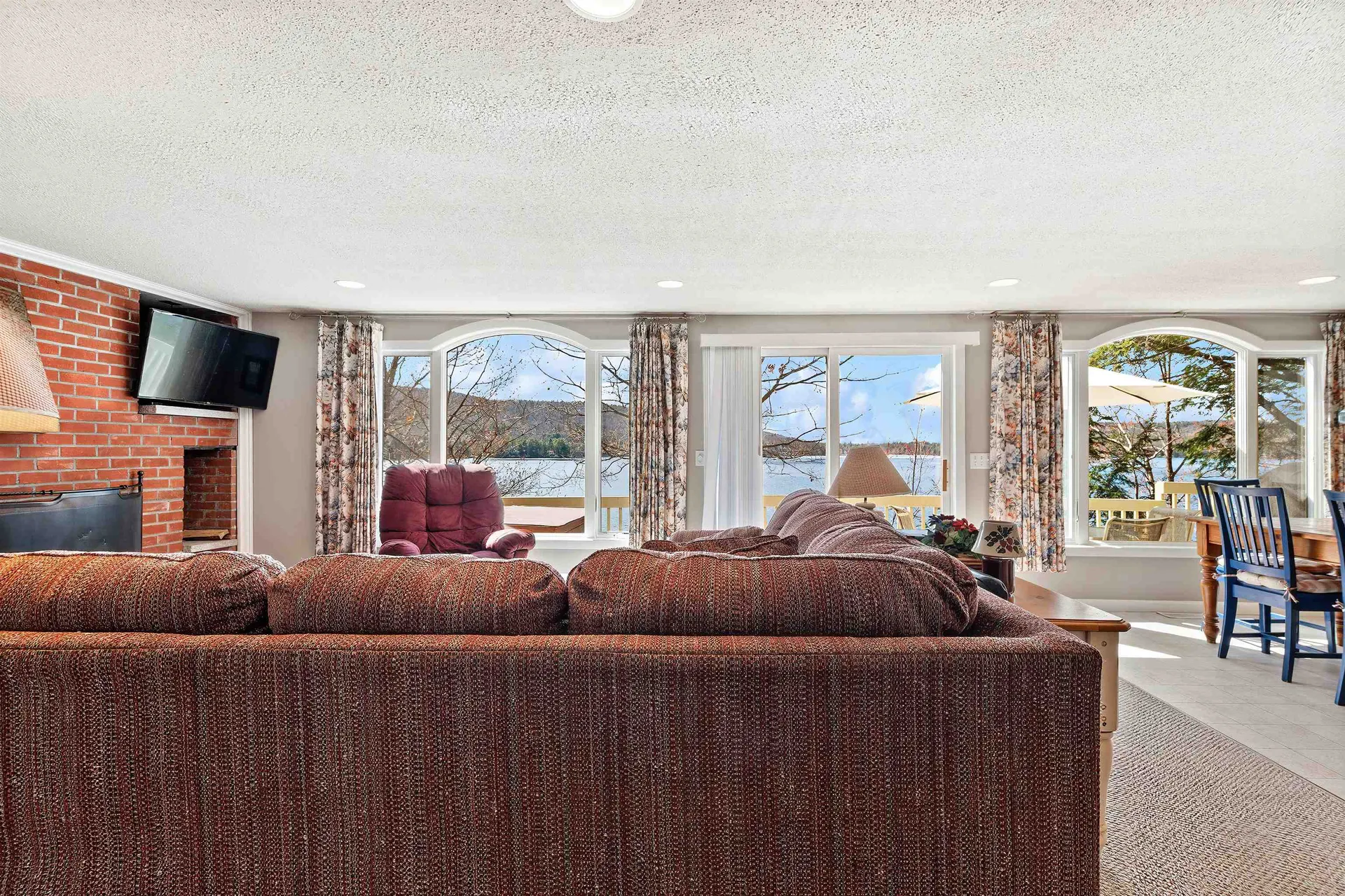 32 Highland Avenue Newbury NH 03255