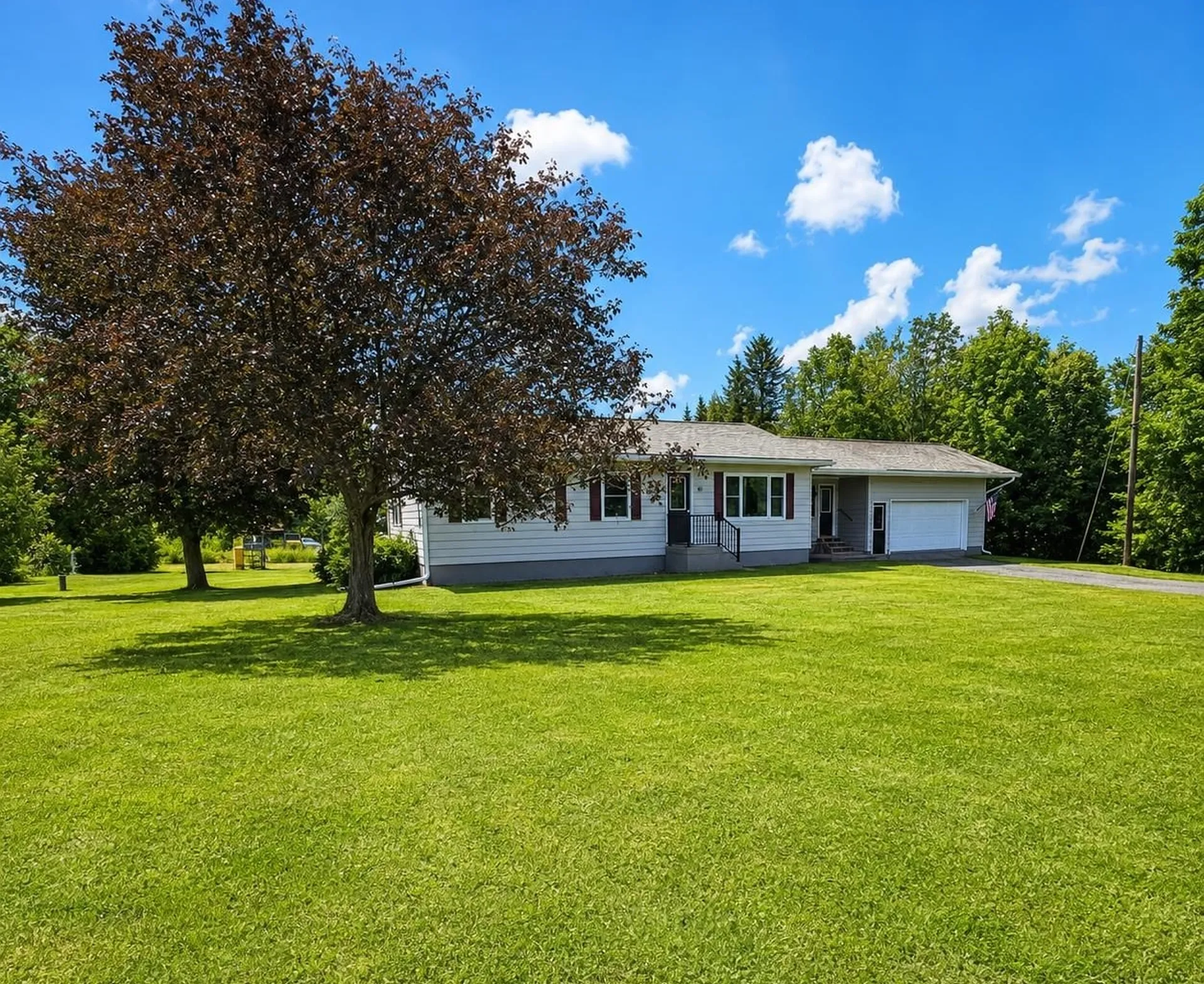 2414 Route 5 Irasburg VT 05845