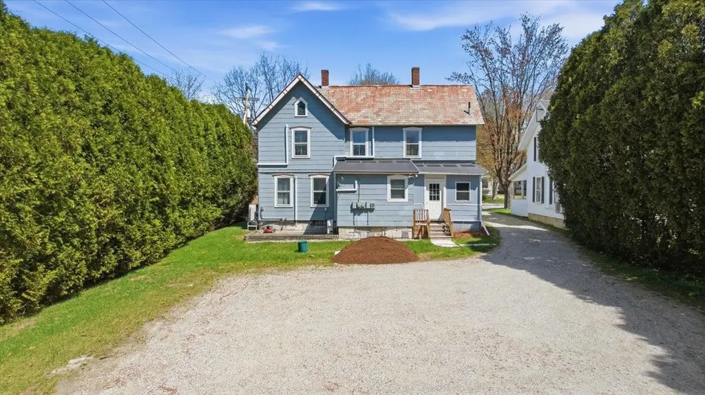 82 Elm Street Manchester VT 05255