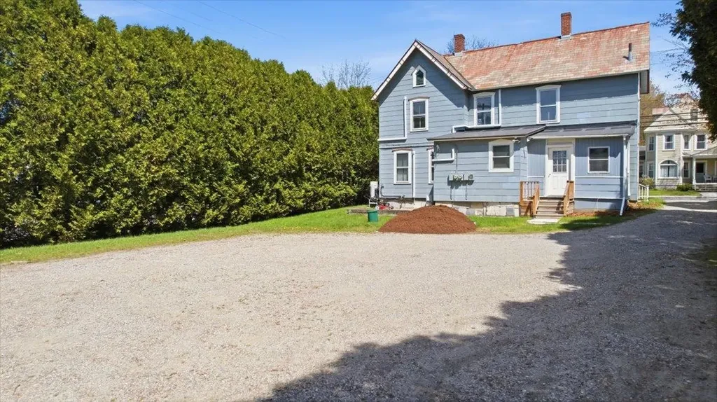 82 Elm Street Manchester VT 05255