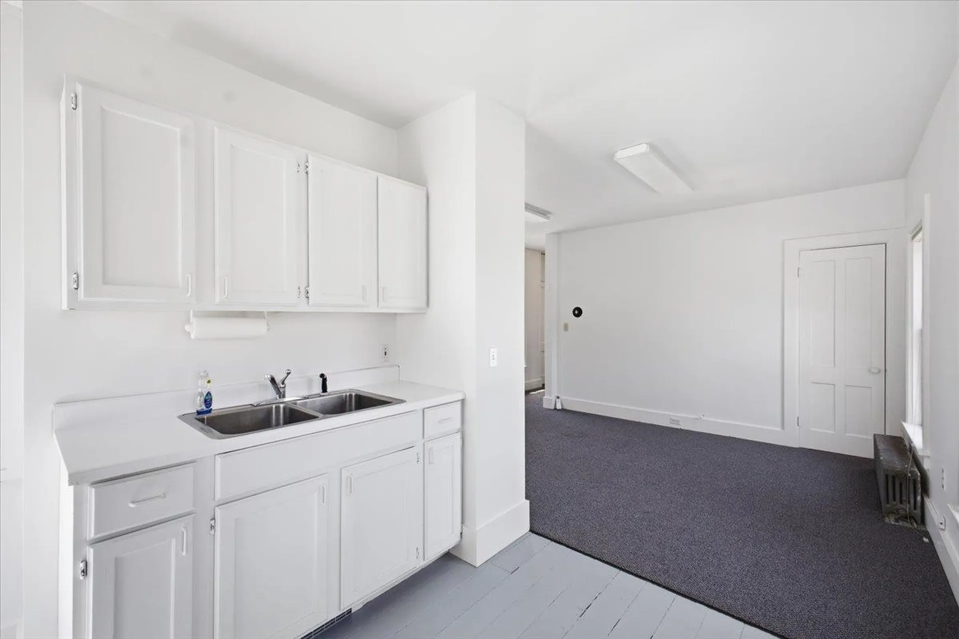 82 Elm Street Manchester VT 05255