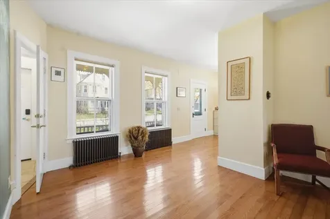 82 Elm Street Manchester VT 05255