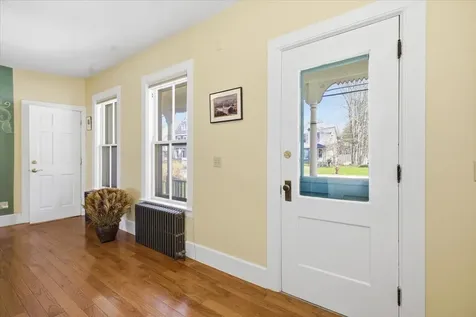 82 Elm Street Manchester VT 05255