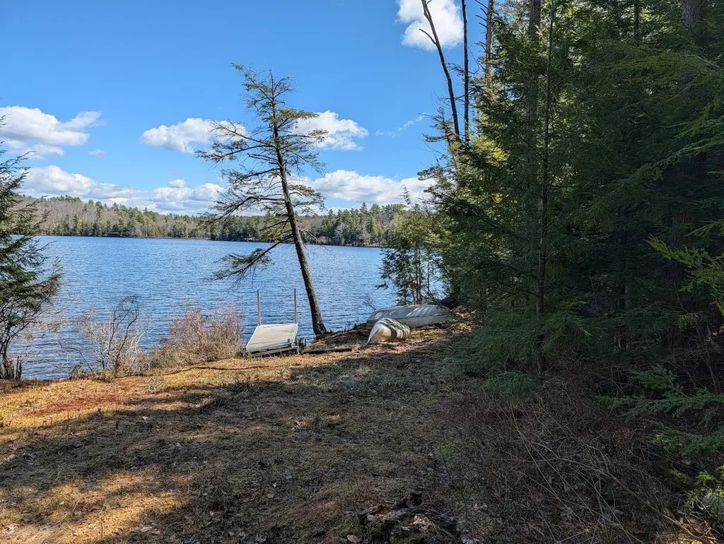 490 Clough Road Pittsfield NH 03263