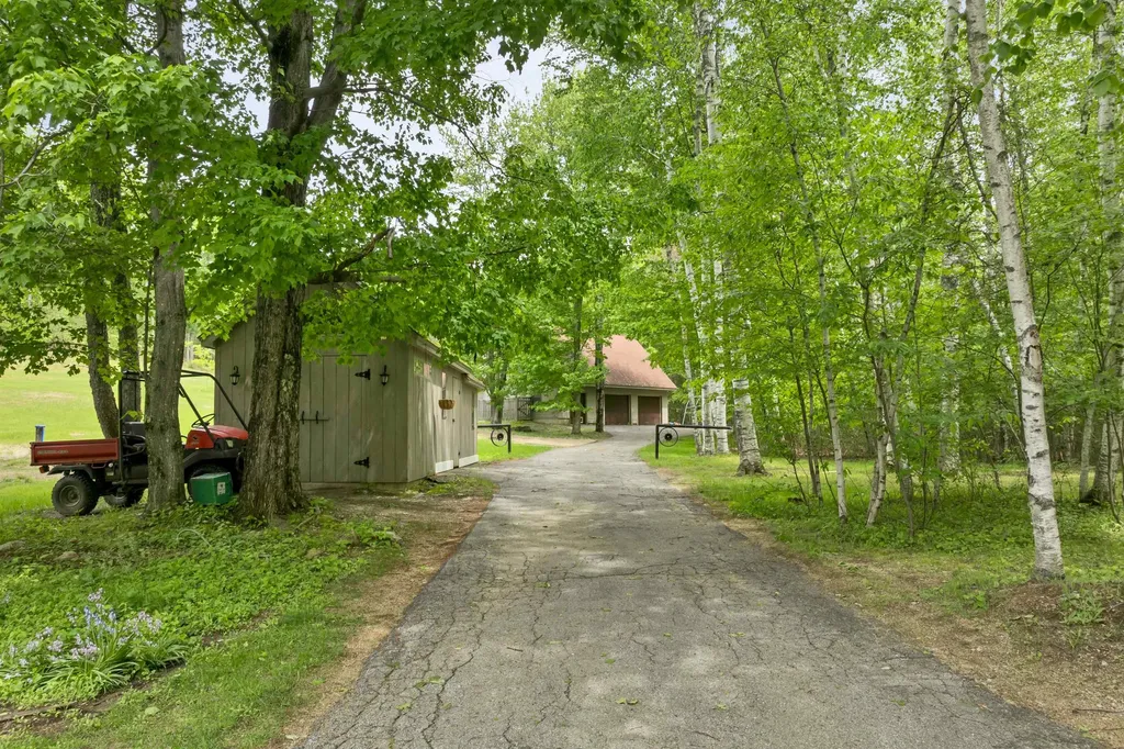 490 Clough Road Pittsfield NH 03263