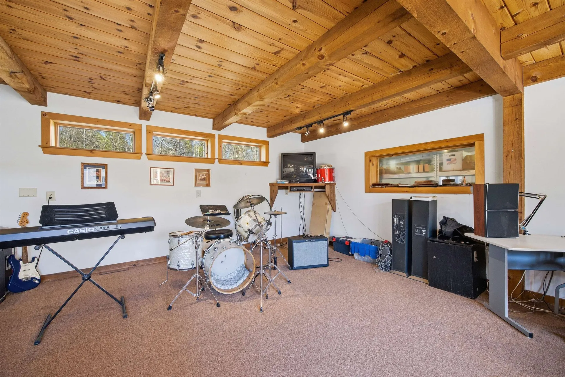 490 Clough Road Pittsfield NH 03263