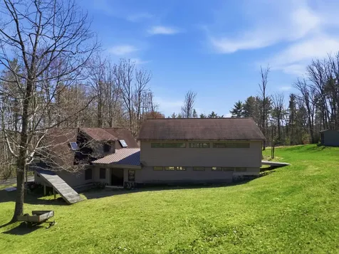 490 Clough Road Pittsfield NH 03263