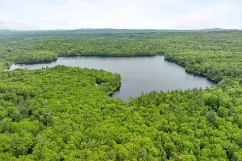 490 Clough Road Pittsfield NH 03263
