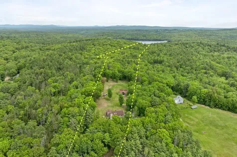 490 Clough Road Pittsfield NH 03263
