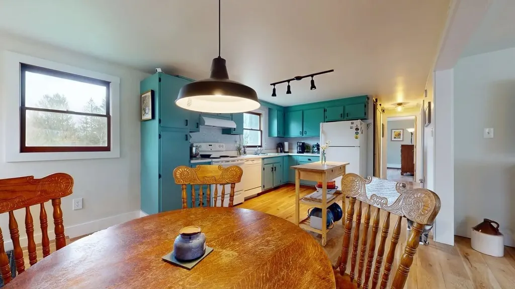 140 Eden Street Hyde Park VT 05455