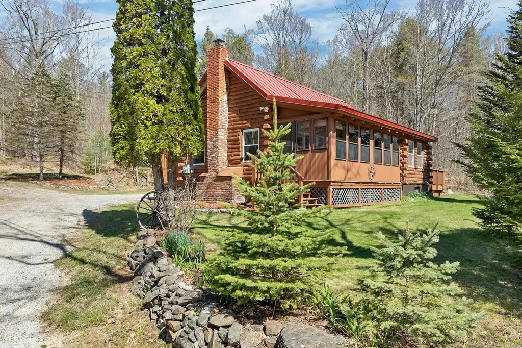 133 Thunder Road Franklin NH 03235