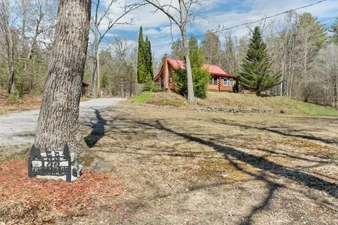 133 Thunder Road Franklin NH 03235