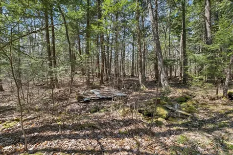 133 Thunder Road Franklin NH 03235