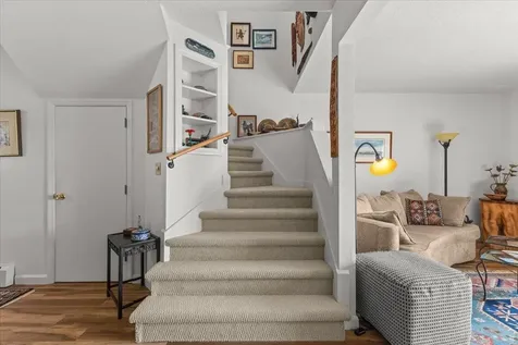 105 Acorn Drive Waterbury VT 05676