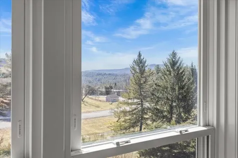 105 Acorn Drive Waterbury VT 05676