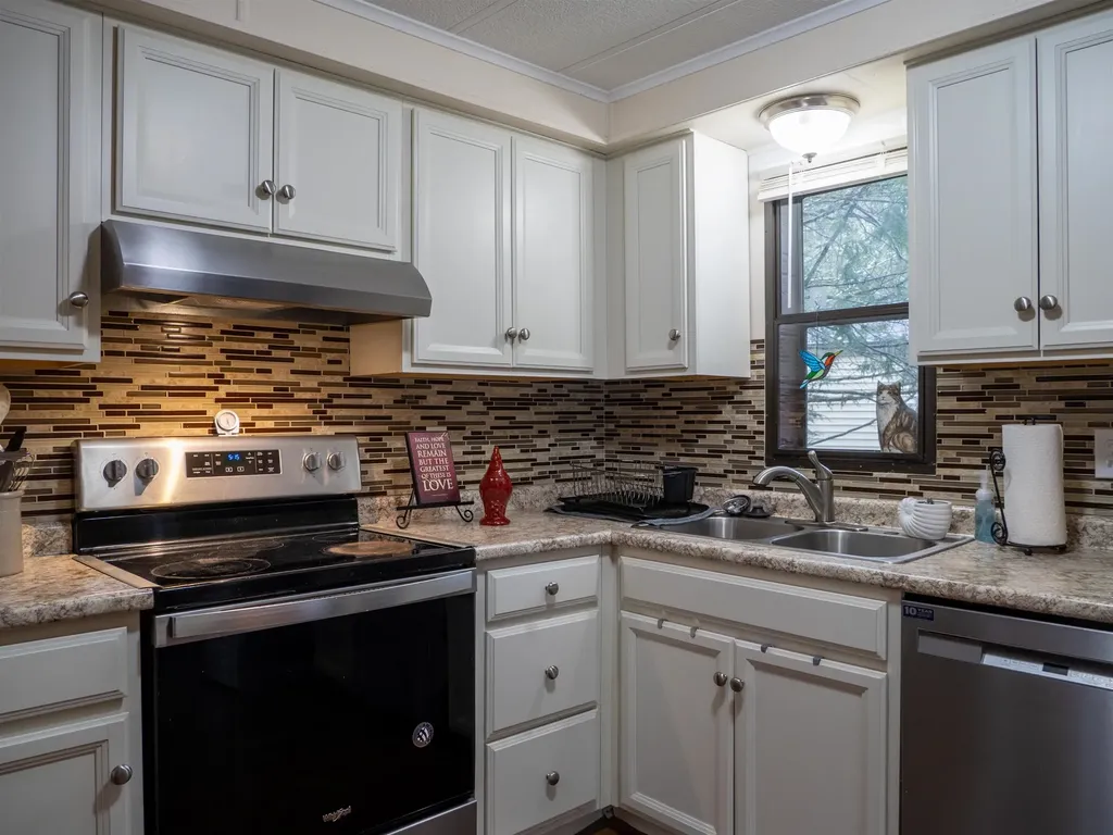 52 Monadnock Drive Rochester NH 03867