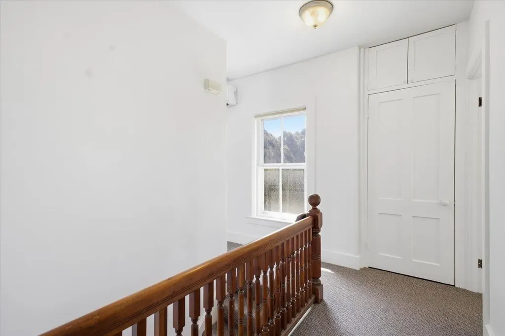 82 Elm Street Manchester VT 05255
