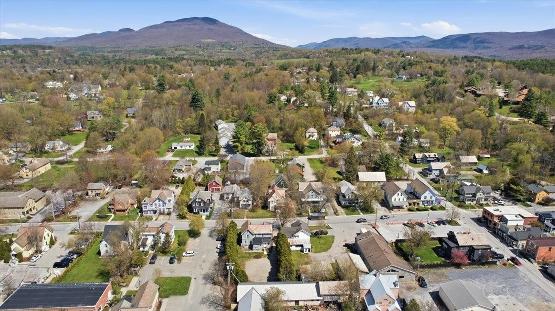 82 Elm Street Manchester VT 05255