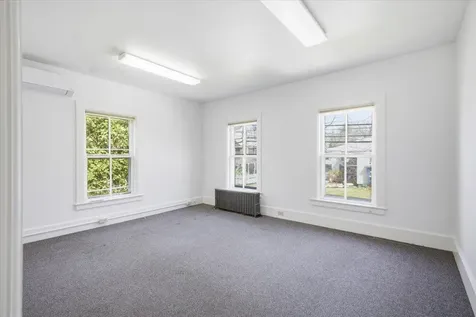 82 Elm Street Manchester VT 05255