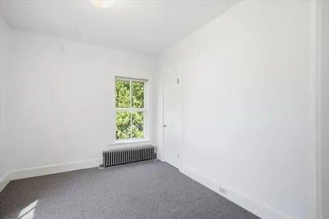 82 Elm Street Manchester VT 05255