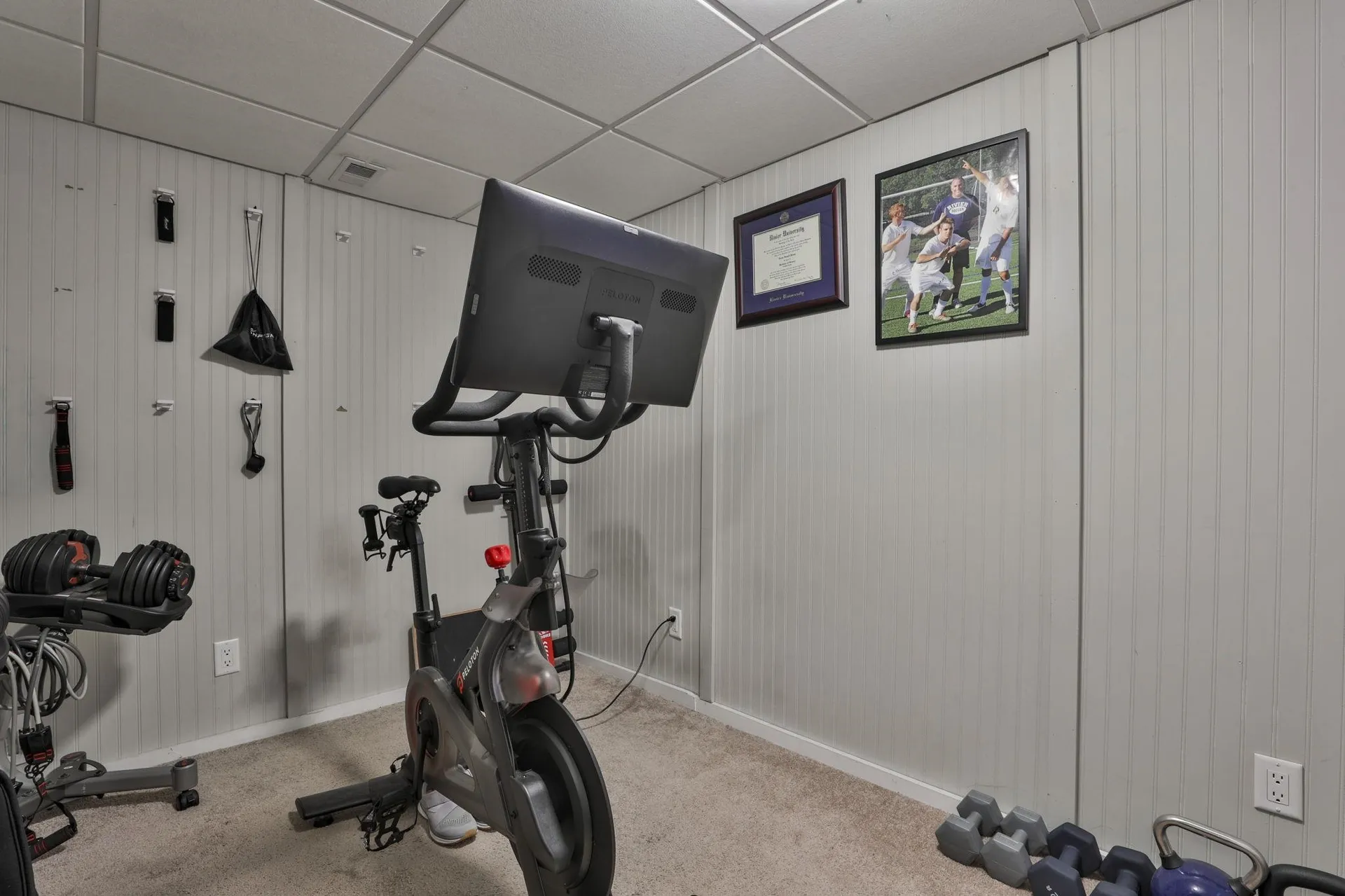 42 Dublin Avenue Nashua NH 03063