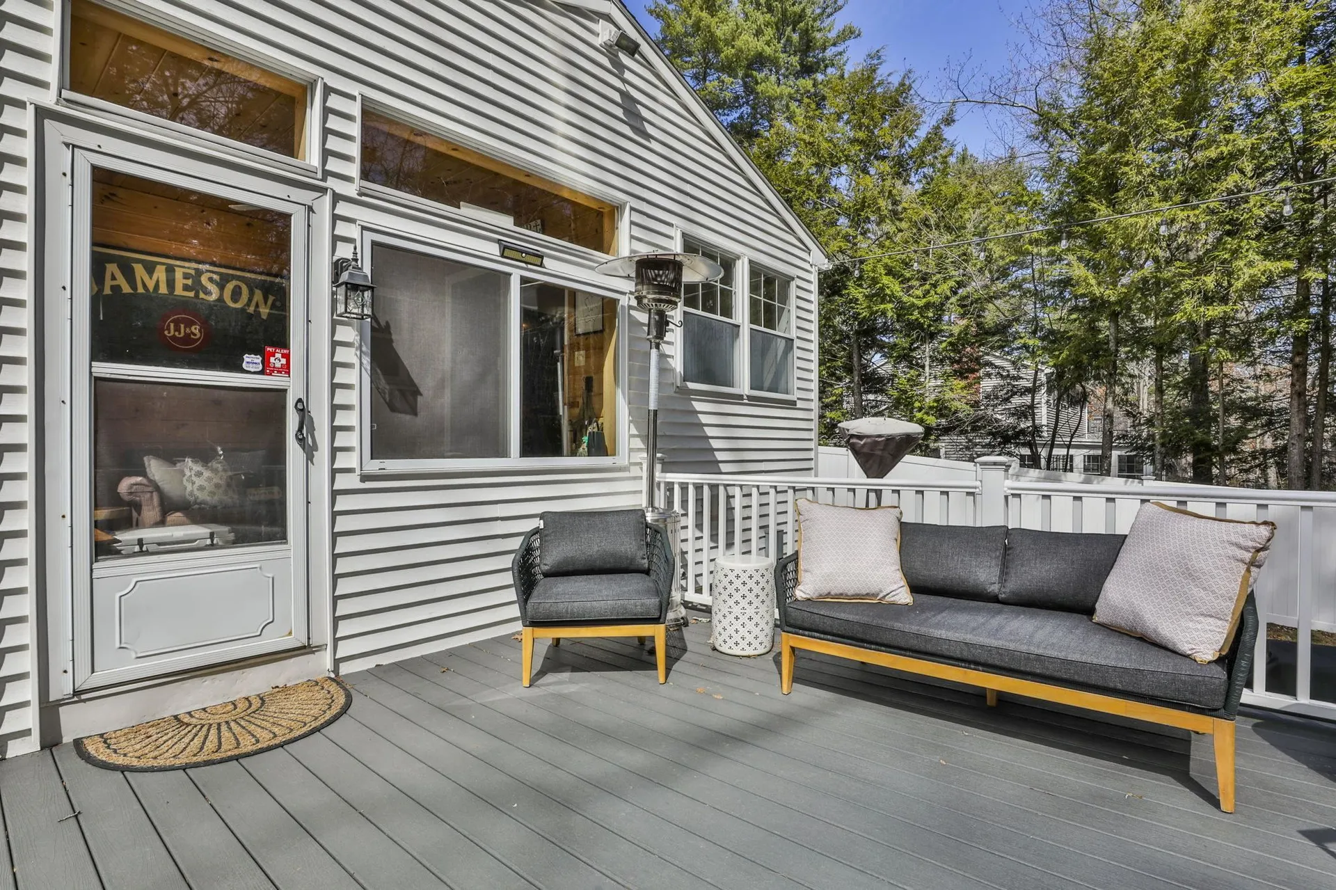 42 Dublin Avenue Nashua NH 03063
