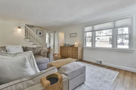 42 Dublin Avenue Nashua NH 03063