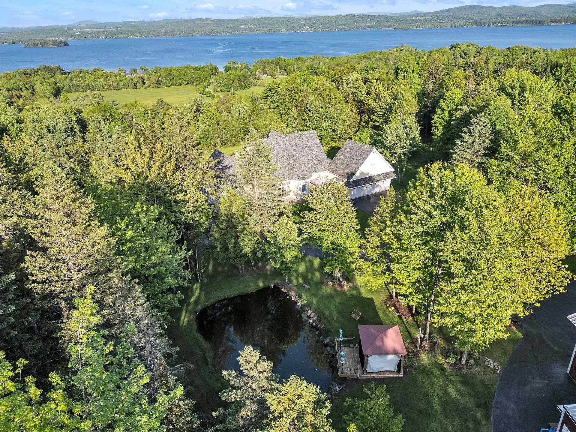 4647 Lake Road Newport Town VT 05857