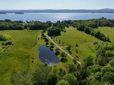4647 Lake Road Newport Town VT 05857
