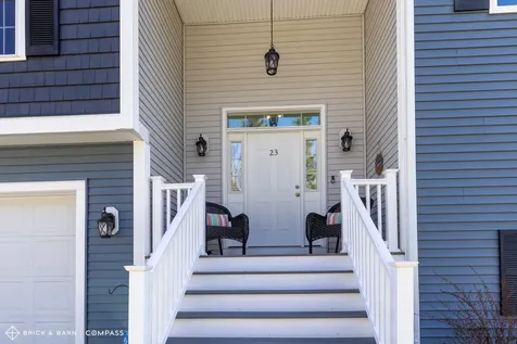 23 Cypress Circle Exeter NH 03883