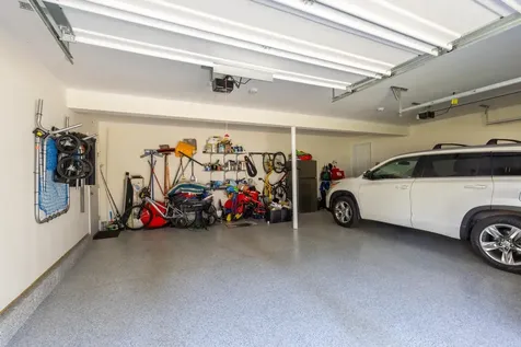23 Cypress Circle Exeter NH 03883