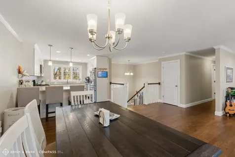23 Cypress Circle Exeter NH 03883