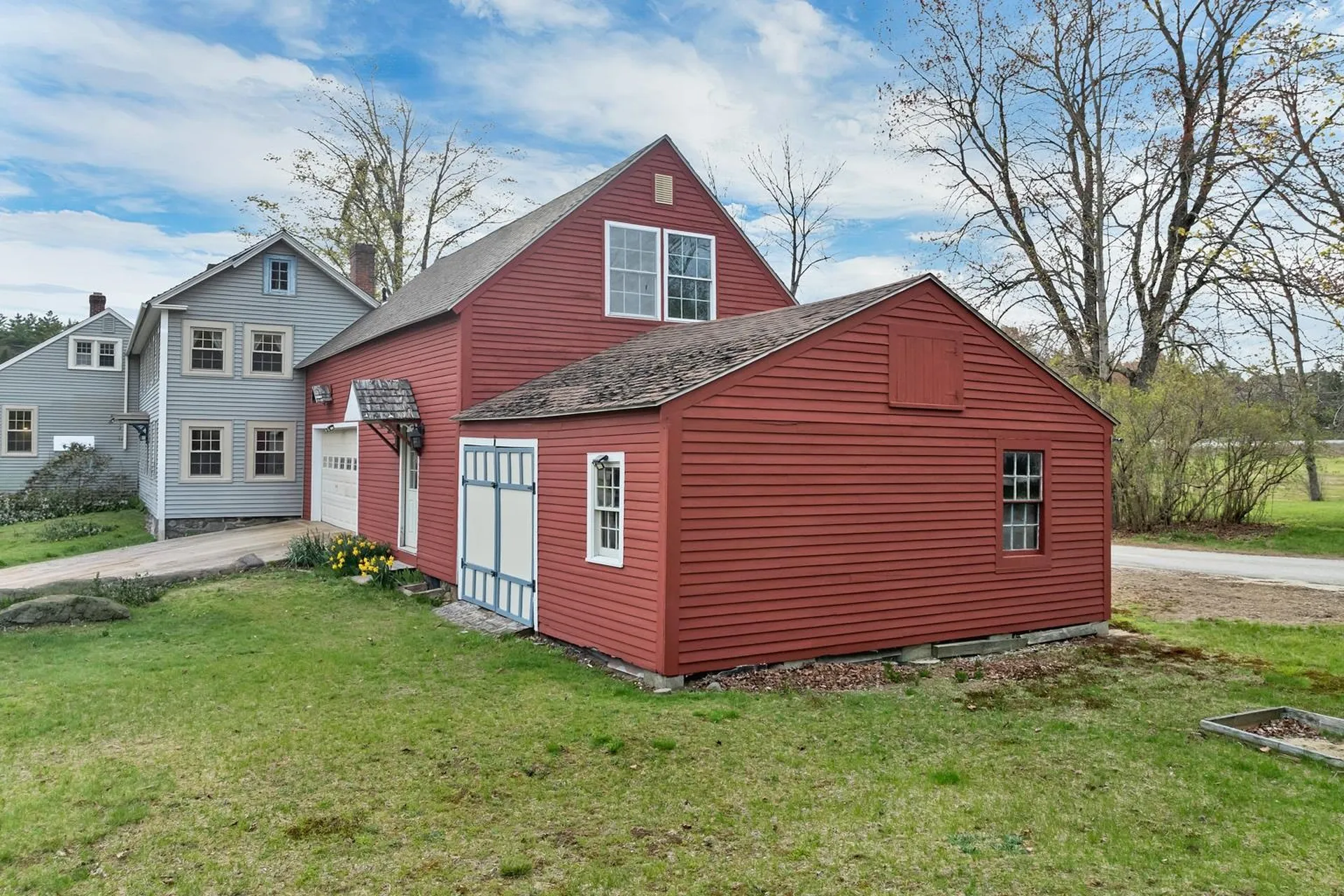 1388 South Stark Highway Weare NH 03281