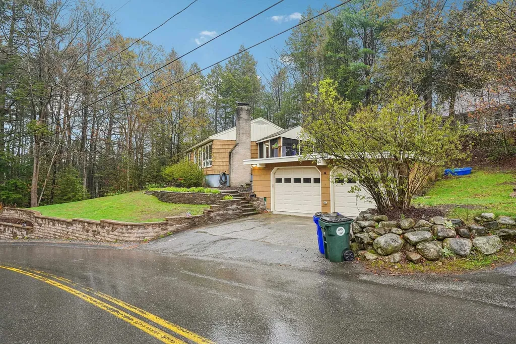23 Pineridge Street Goffstown NH 03045