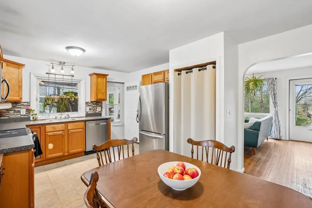 23 Pineridge Street Goffstown NH 03045