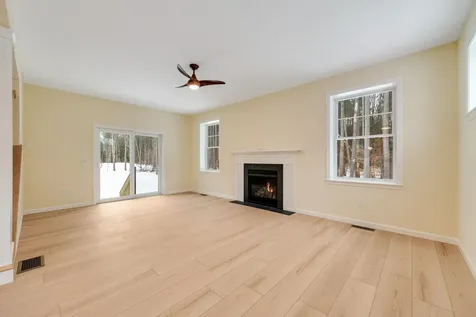 4 Barnabas Court Colchester VT 05468