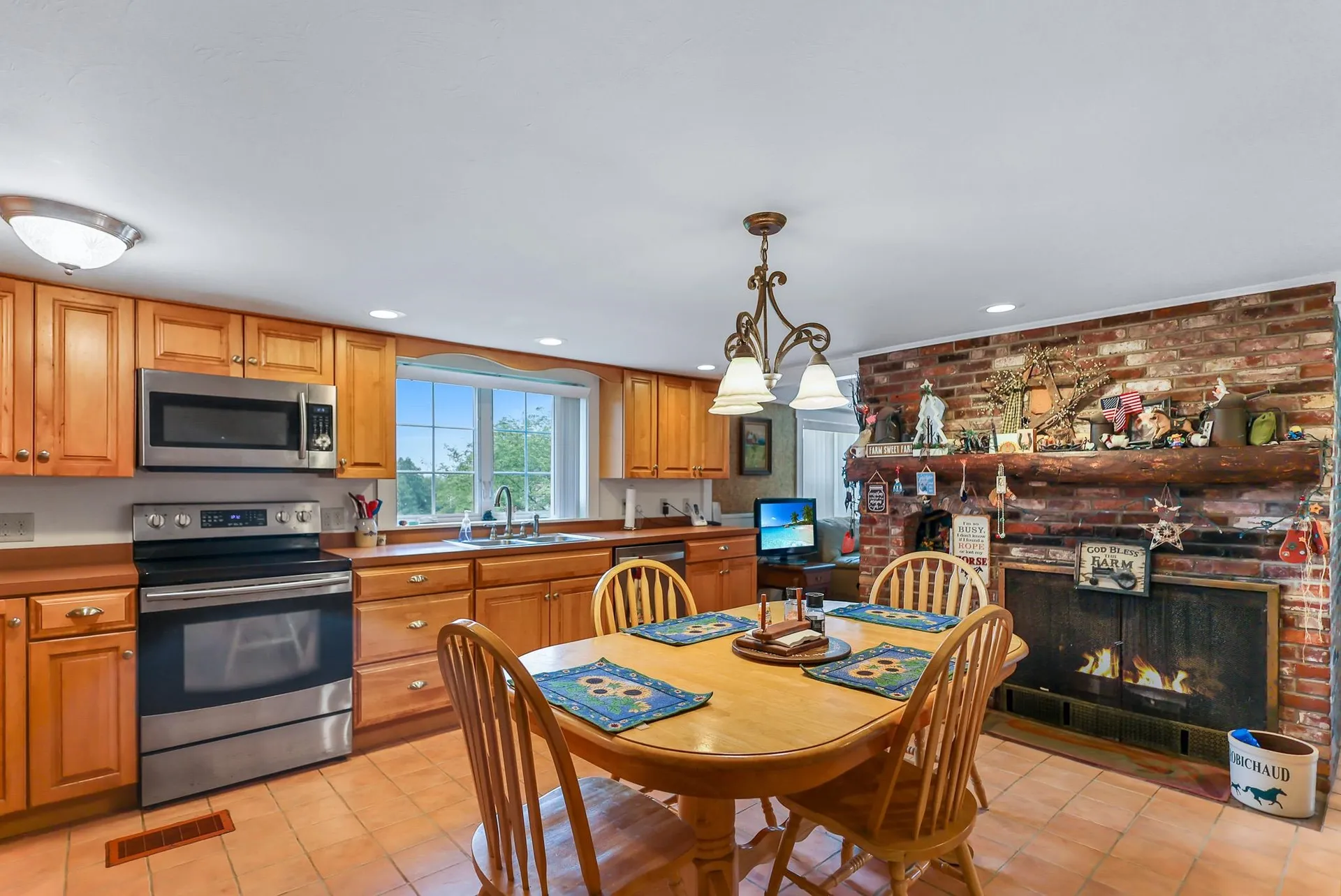 32 Bean Hill Road Northfield NH 03276