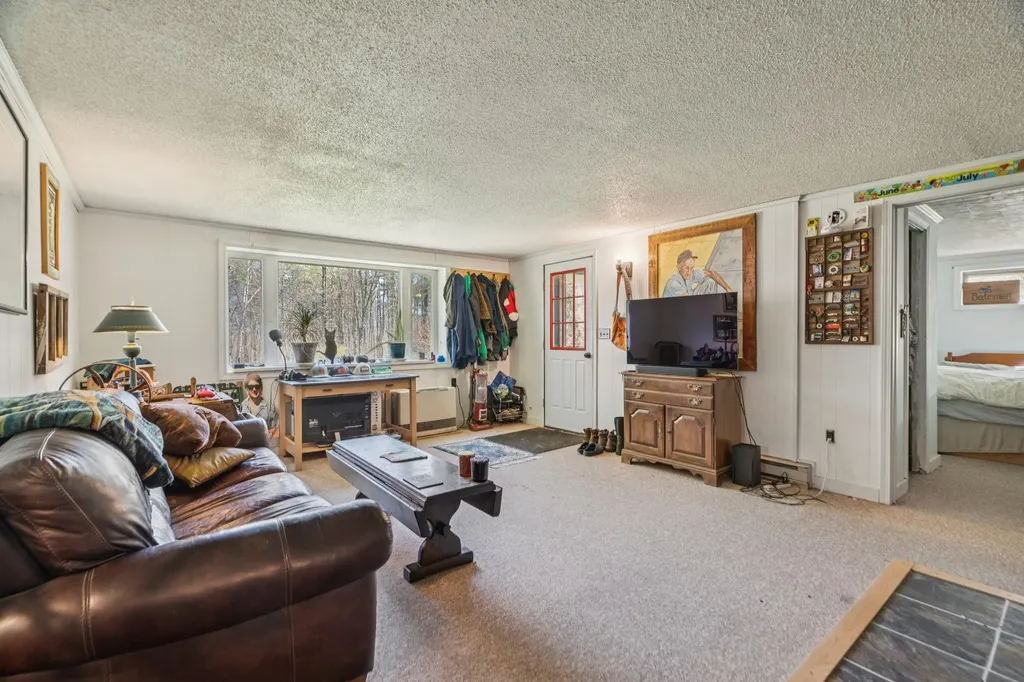 115 Horseshoe Drive West Windsor VT 05037