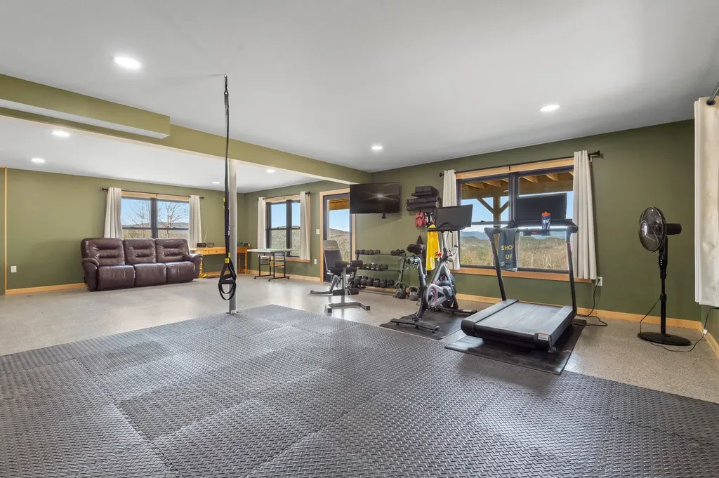 93 Blake Hill Road Ossipee NH 03814