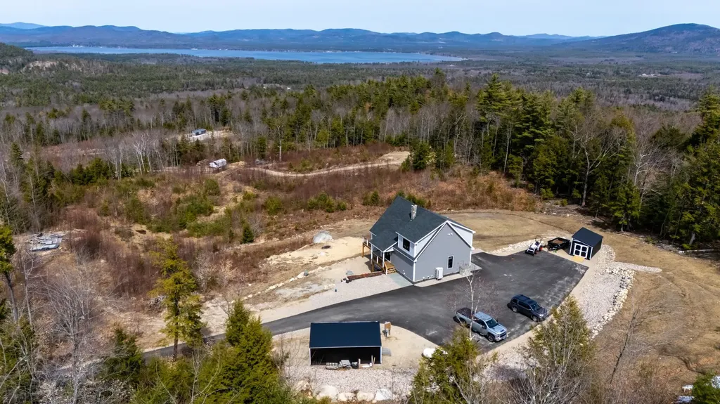 93 Blake Hill Road Ossipee NH 03814