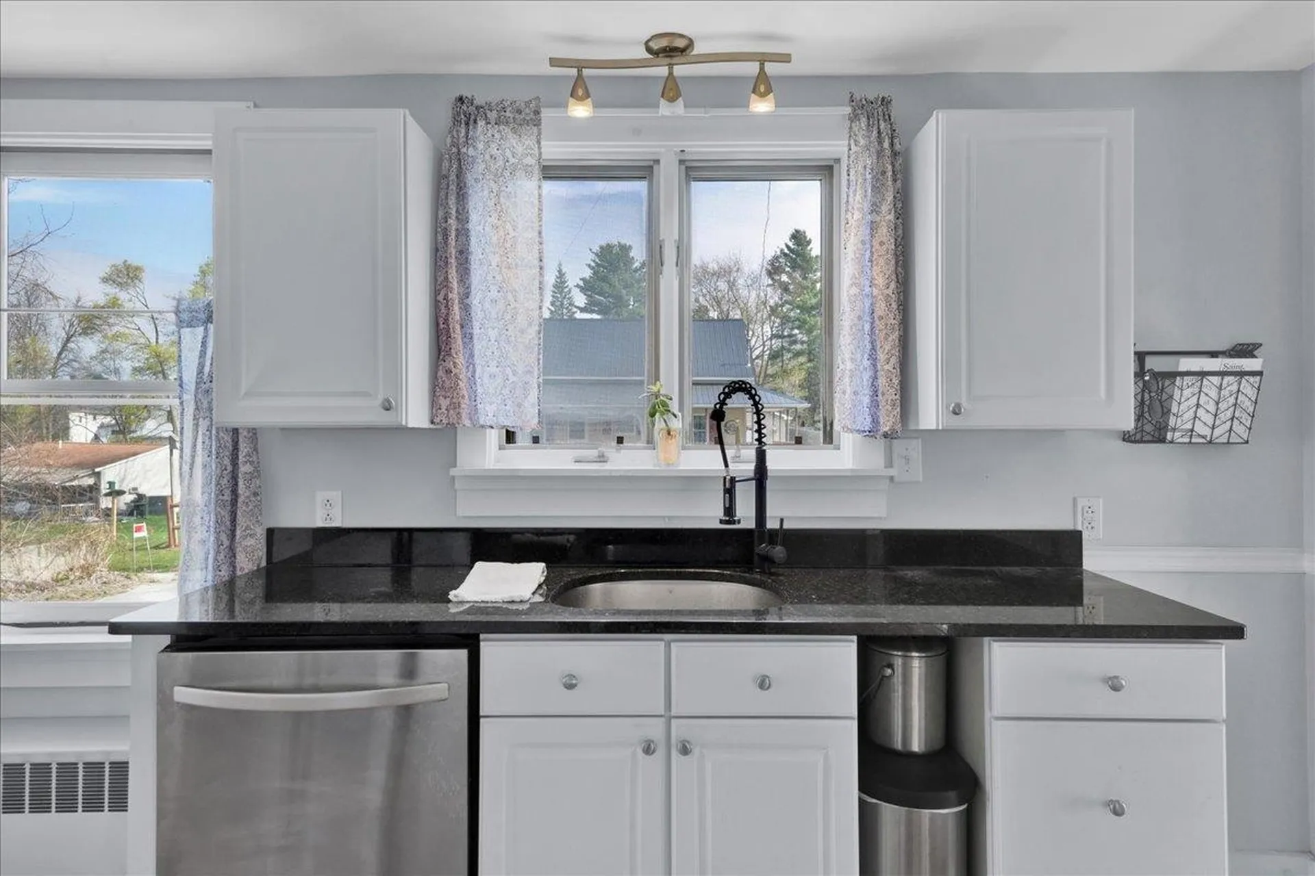 10 Hodges Court St. Albans City VT 05478