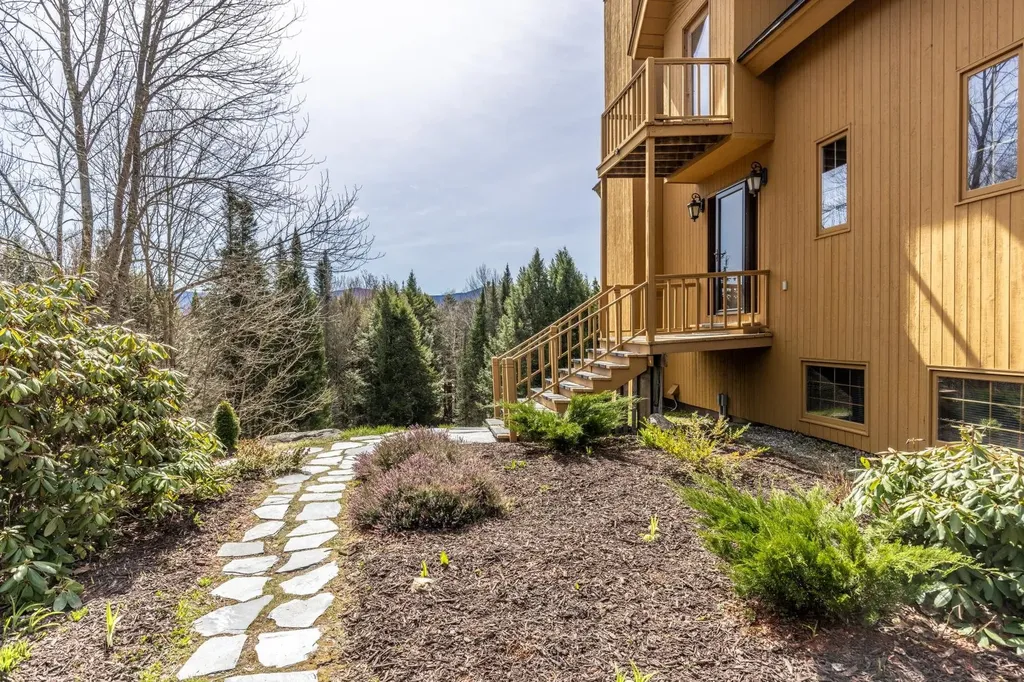 1117 Moulton Lane Stowe VT 05672