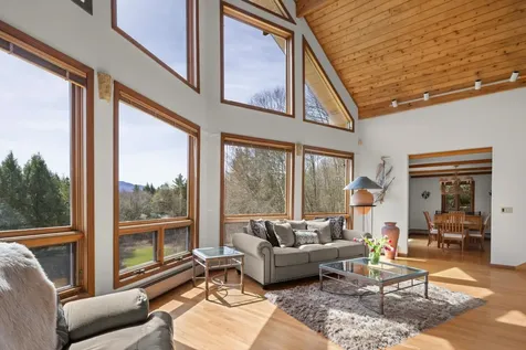 1117 Moulton Lane Stowe VT 05672