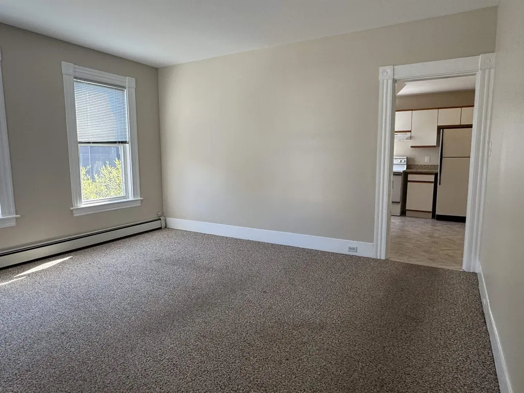 704 Belmont Street Manchester NH 03104