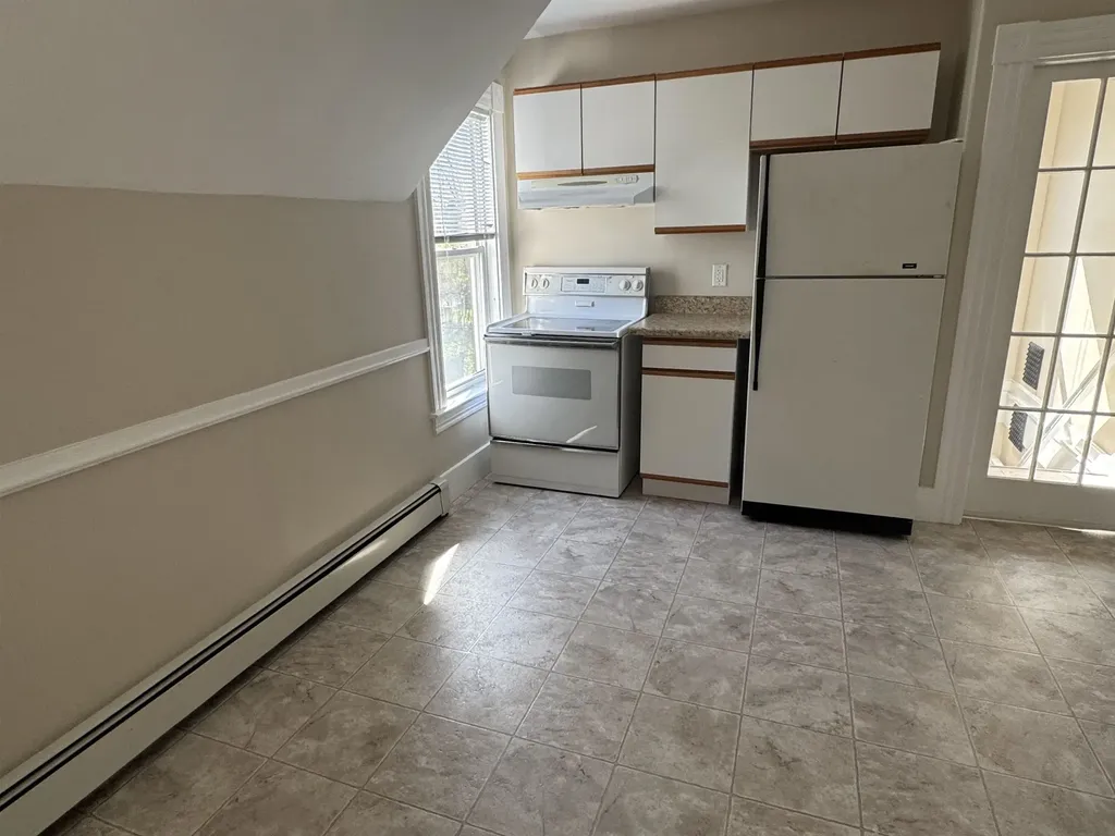 704 Belmont Street Manchester NH 03104