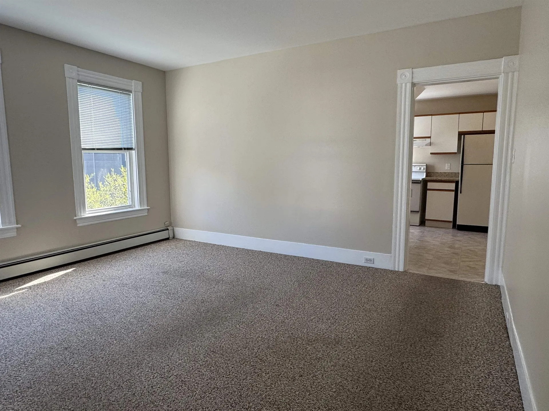 704 Belmont Street Manchester NH 03104