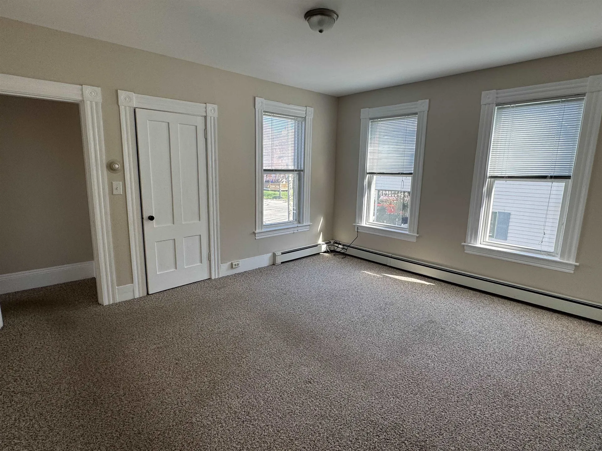 704 Belmont Street Manchester NH 03104